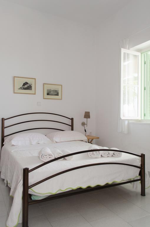 Georgias House Apartment Скирос Стая снимка